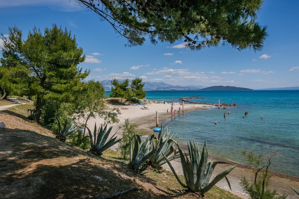 Apartments Villa Karlo Kastela Dış mekan fotoğraf