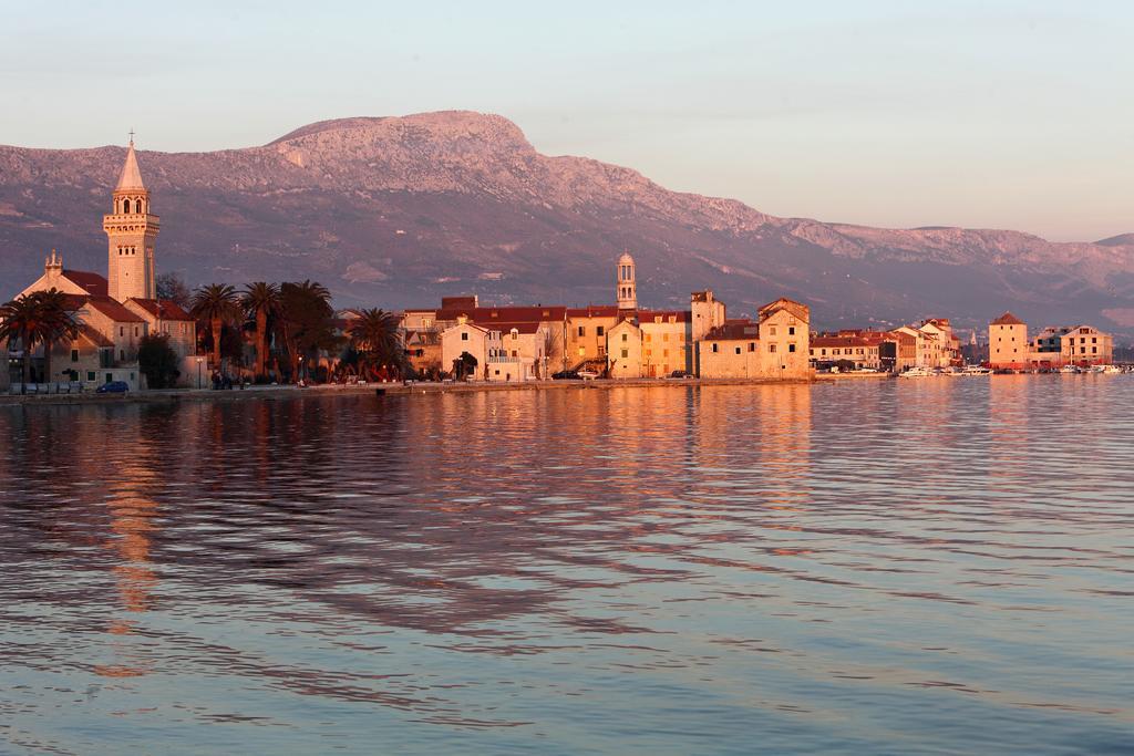 Apartments Villa Karlo Kastela Dış mekan fotoğraf