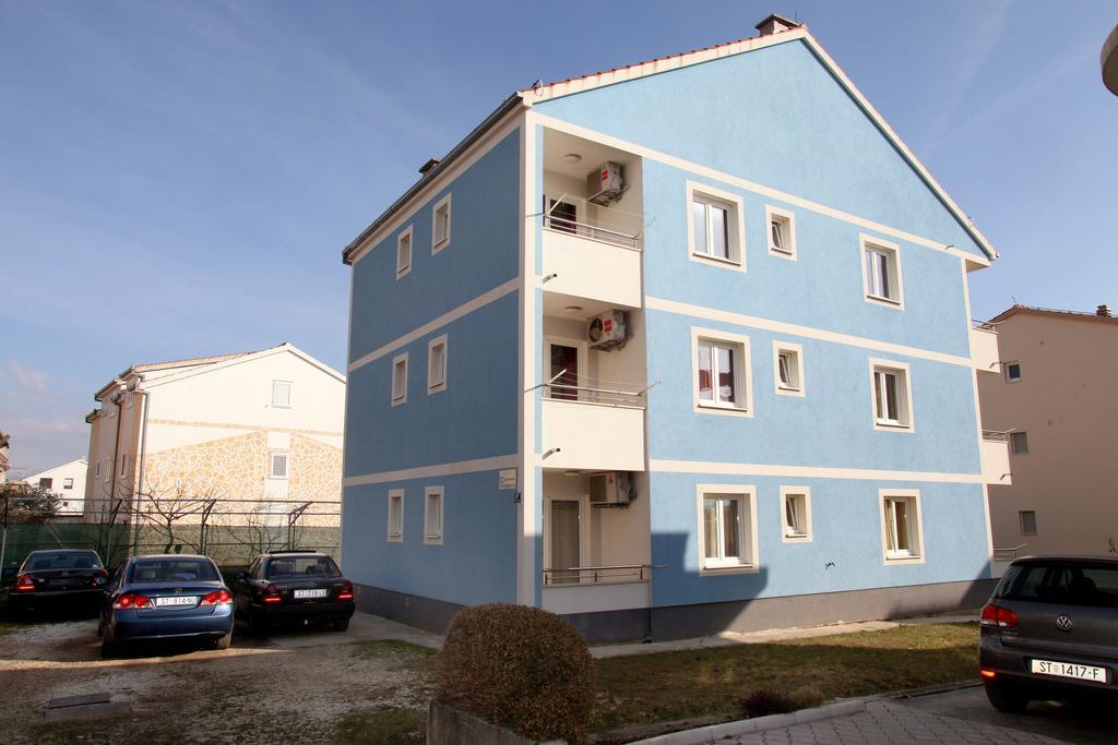 Apartments Villa Karlo Kastela Dış mekan fotoğraf