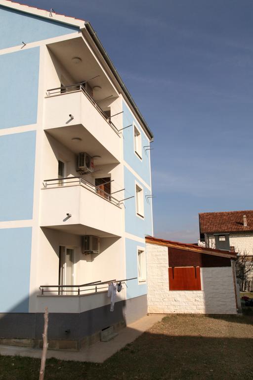Apartments Villa Karlo Kastela Dış mekan fotoğraf
