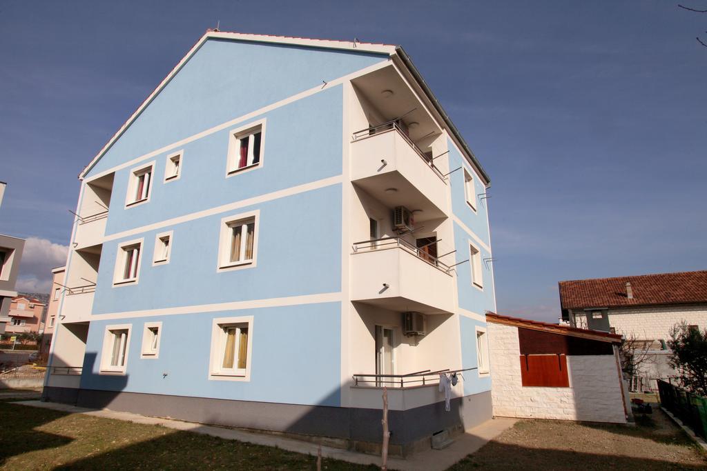 Apartments Villa Karlo Kastela Dış mekan fotoğraf
